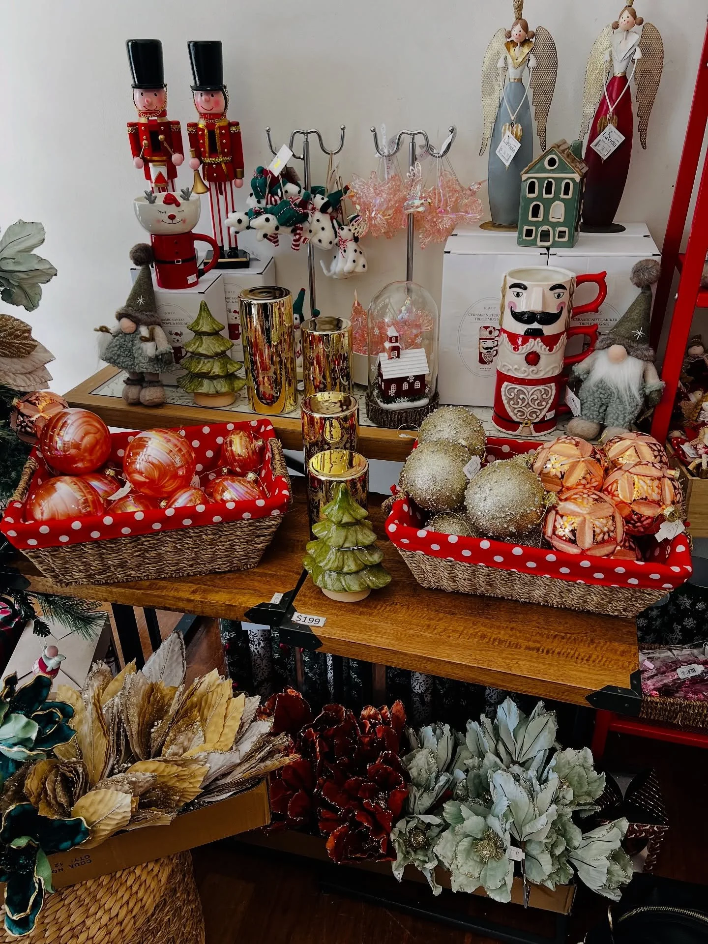🎄✨ It&rsquo;s starting to look a lot like Christmas! Our brand-new Christmas range is now on display &mdash; come check out what&rsquo;s new this year. Let the festive season begin! 
🎁🎅 

#ChristmasVibes #FestiveSeason #NewChristmasRange  #Support