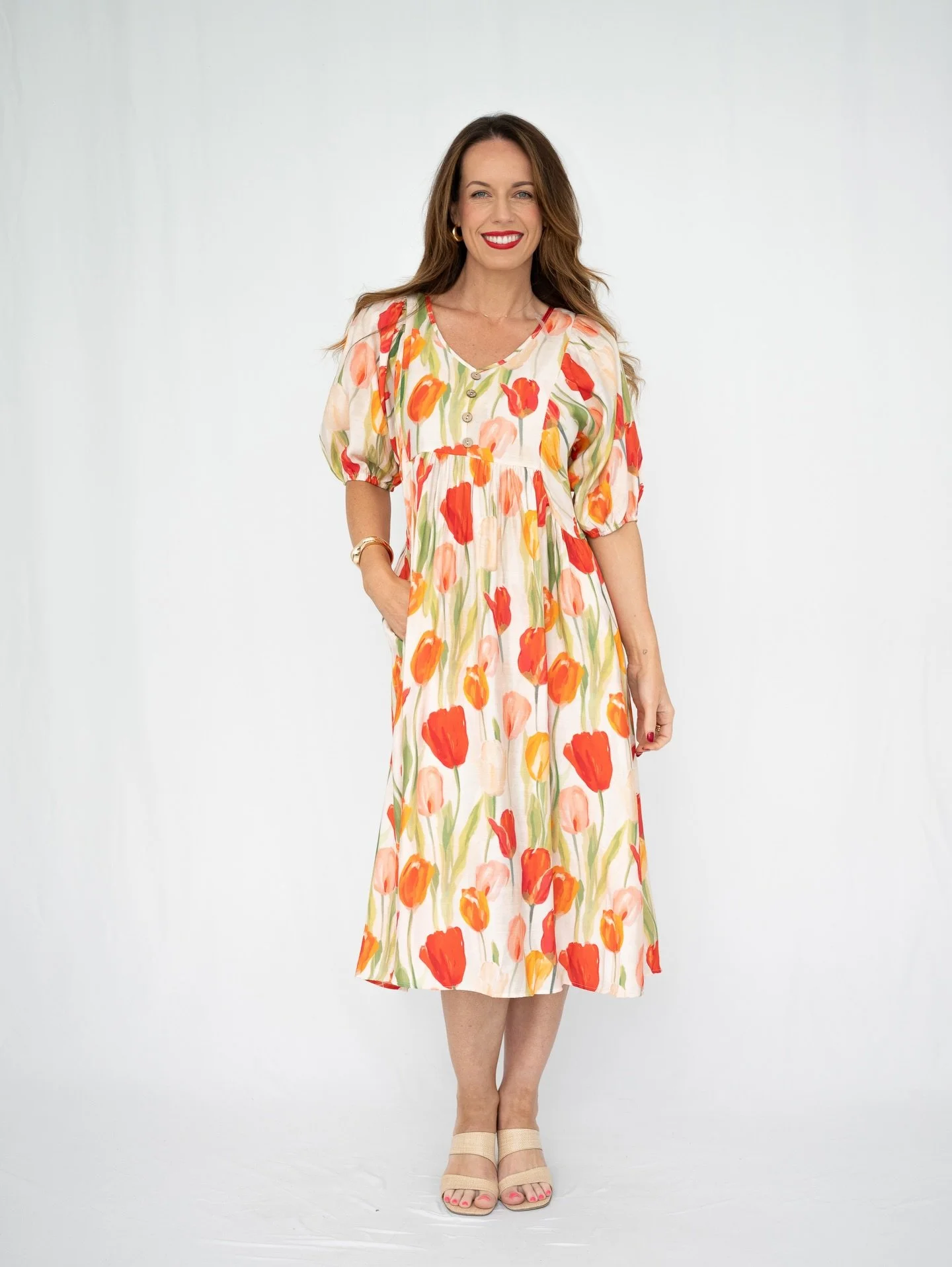 Holiday parties? Family dinners? Girls&rsquo; night out? Find your perfect festive look in our new arrivals 🎄💃 Visit our shop to see full range.

#eightweeksofchristmas #8weekstillchristmas #christmasdecor #christmassale #giftideasforher #fashion #