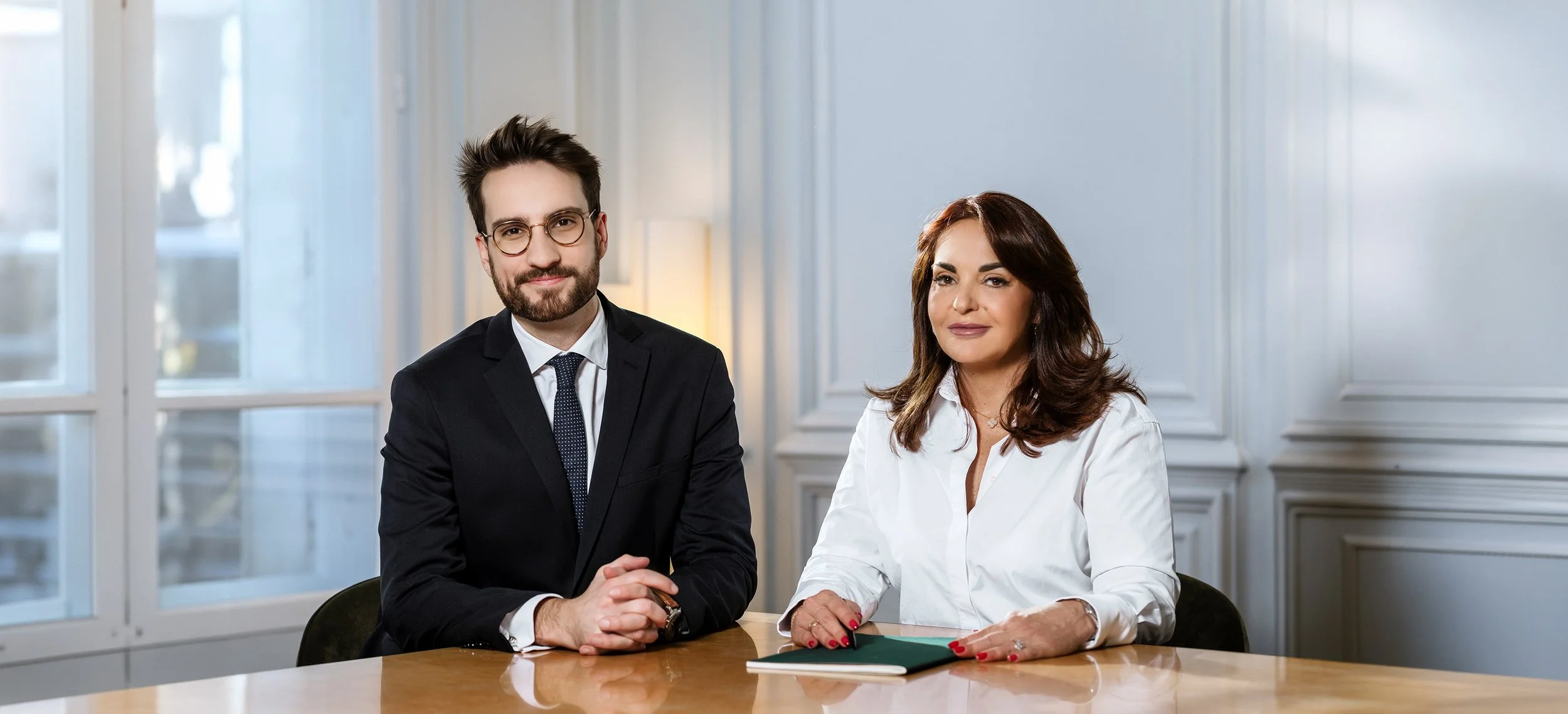 Maquilleuse professionnelle shooting avocat