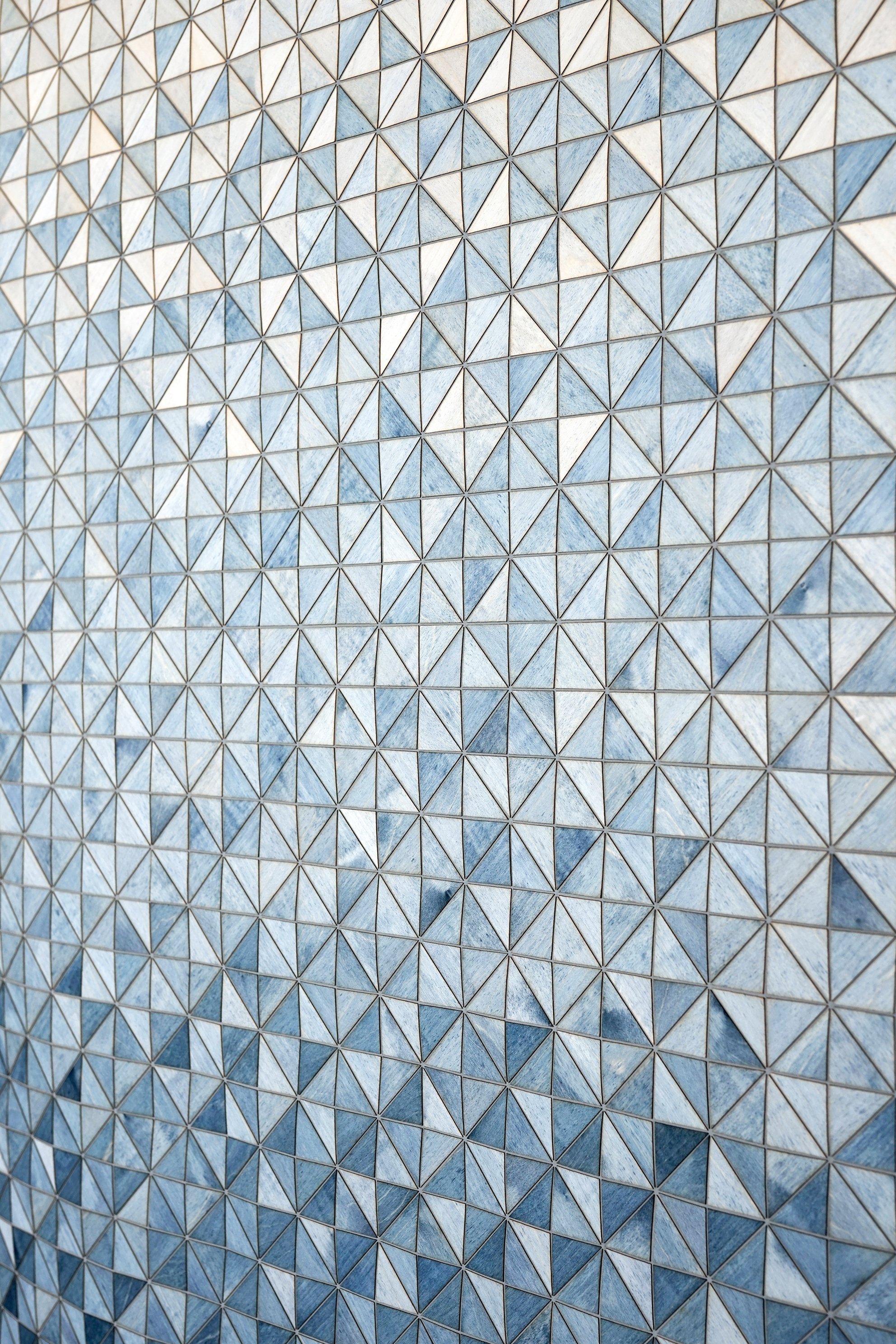 Fading Blue-Wall Tapestry 04.jpg