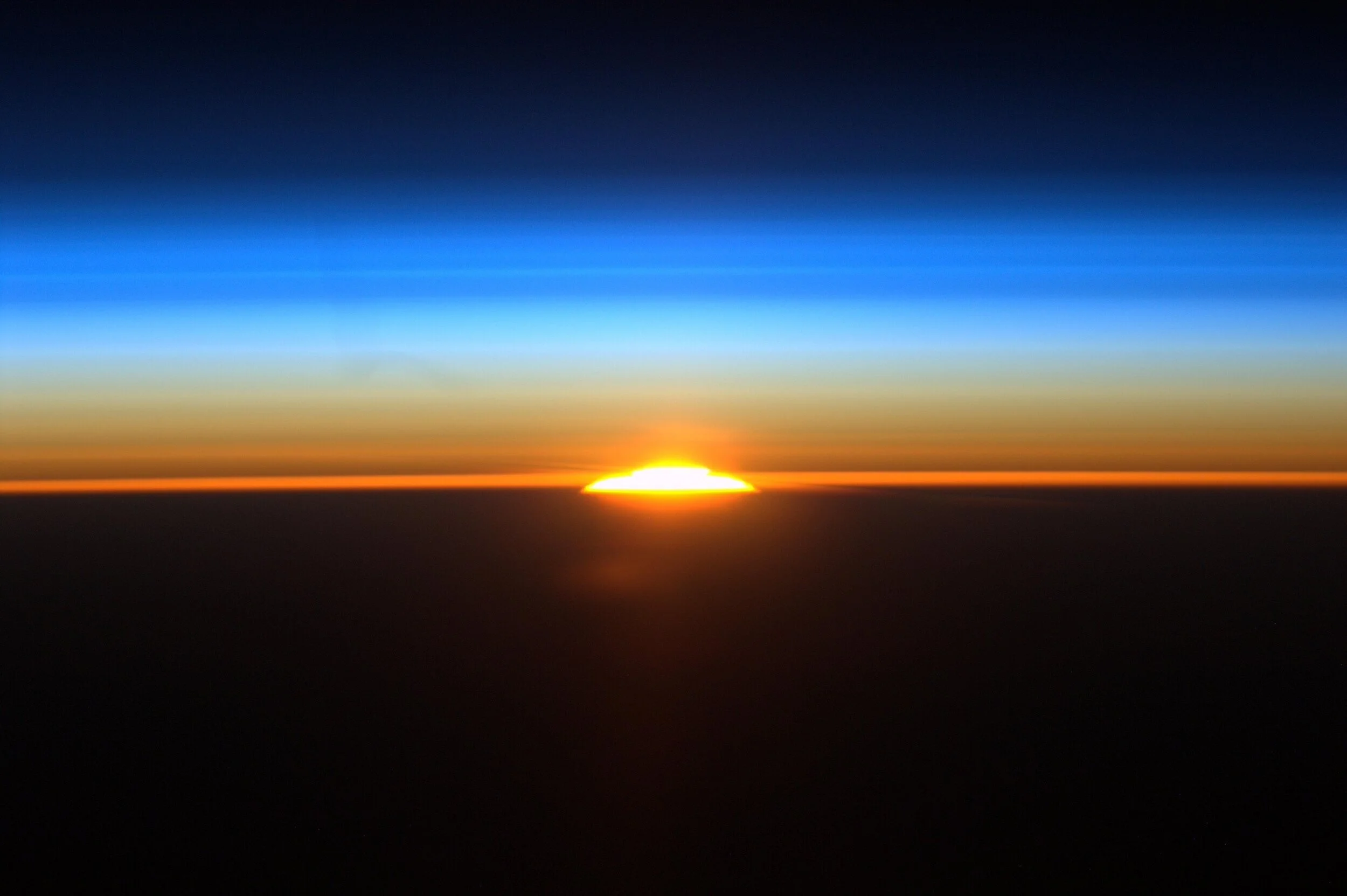 582752main_sunrise_from_iss-full_full.jpg