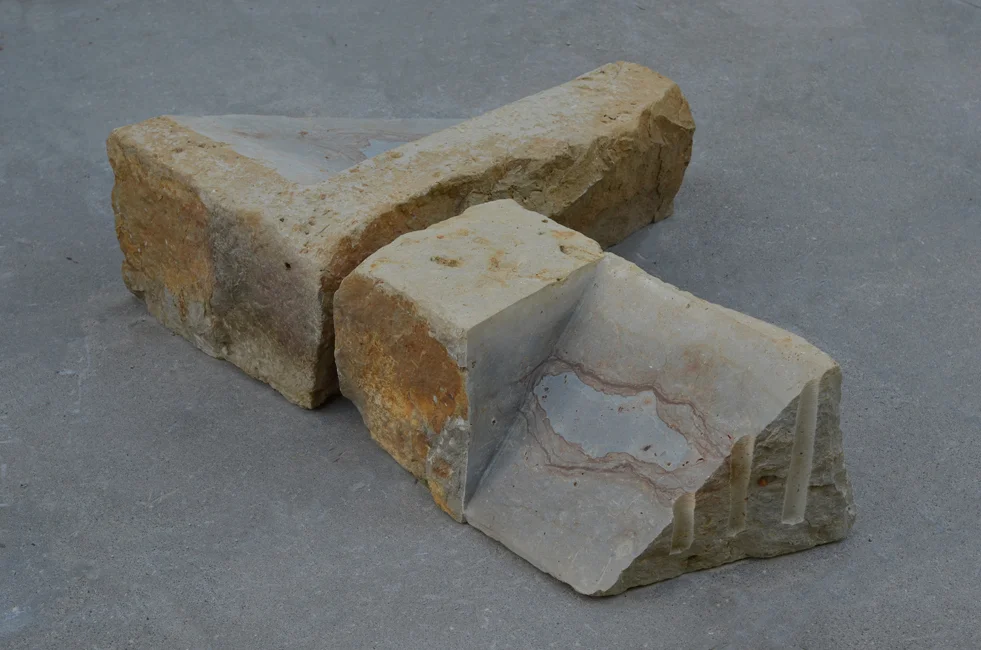 Sculptuur, 2016 Steen van Balegem - h.27 x b.110 x d.77 cm