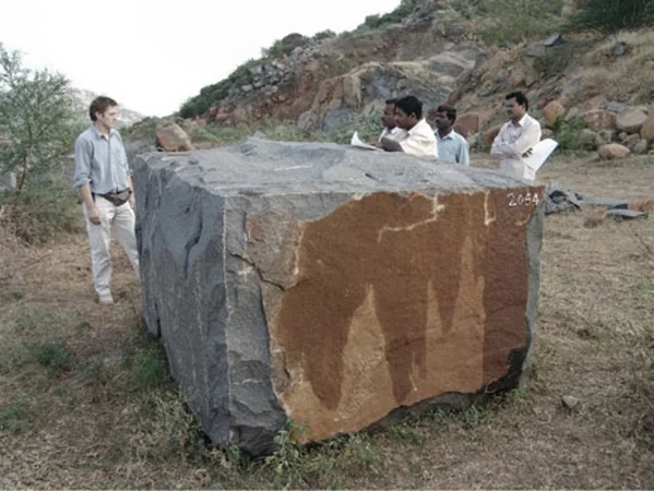 Tiru 05DEFIN.jpg