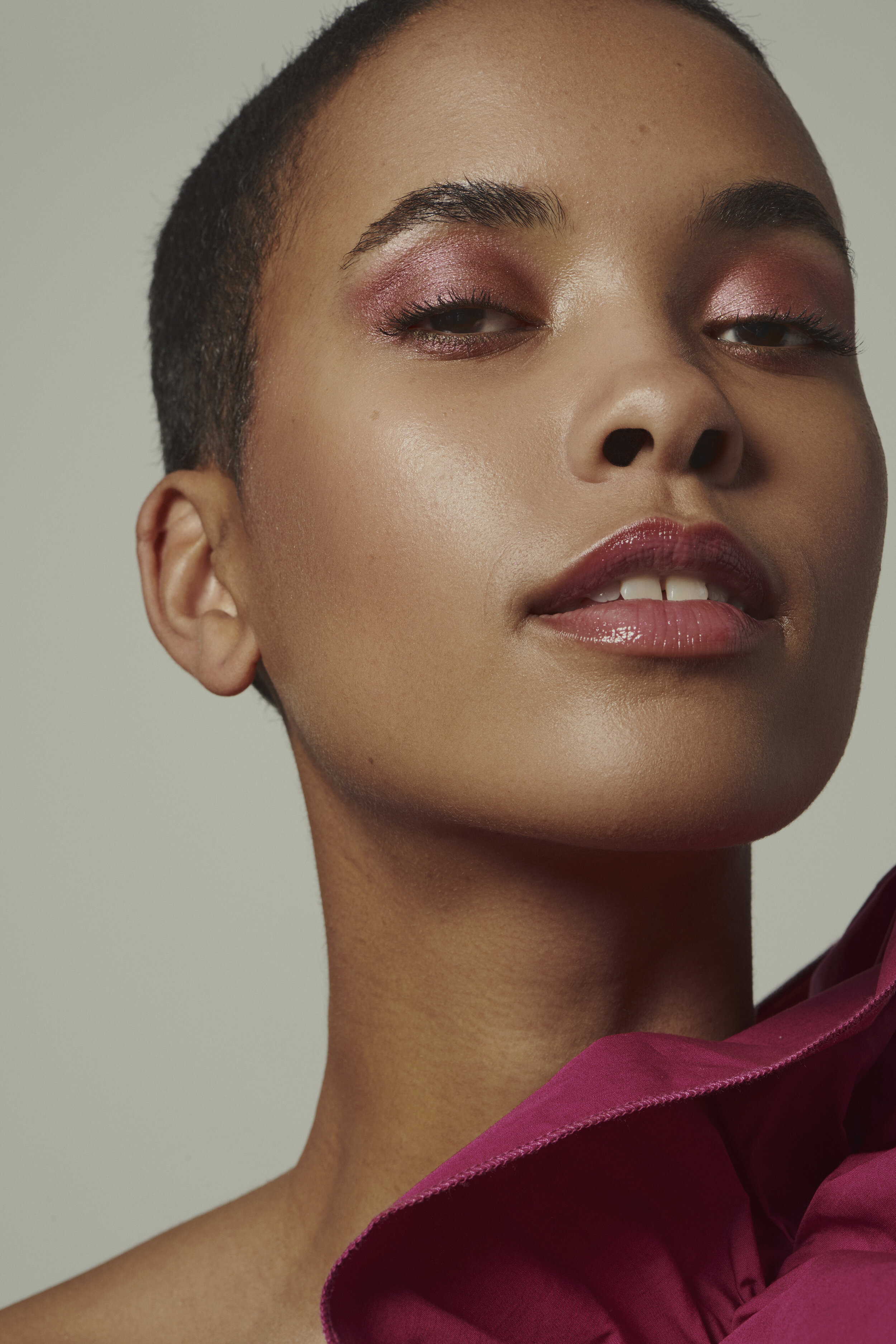 200722_Kess_Eyeshadow_S5_Hazel_L2_177.jpg