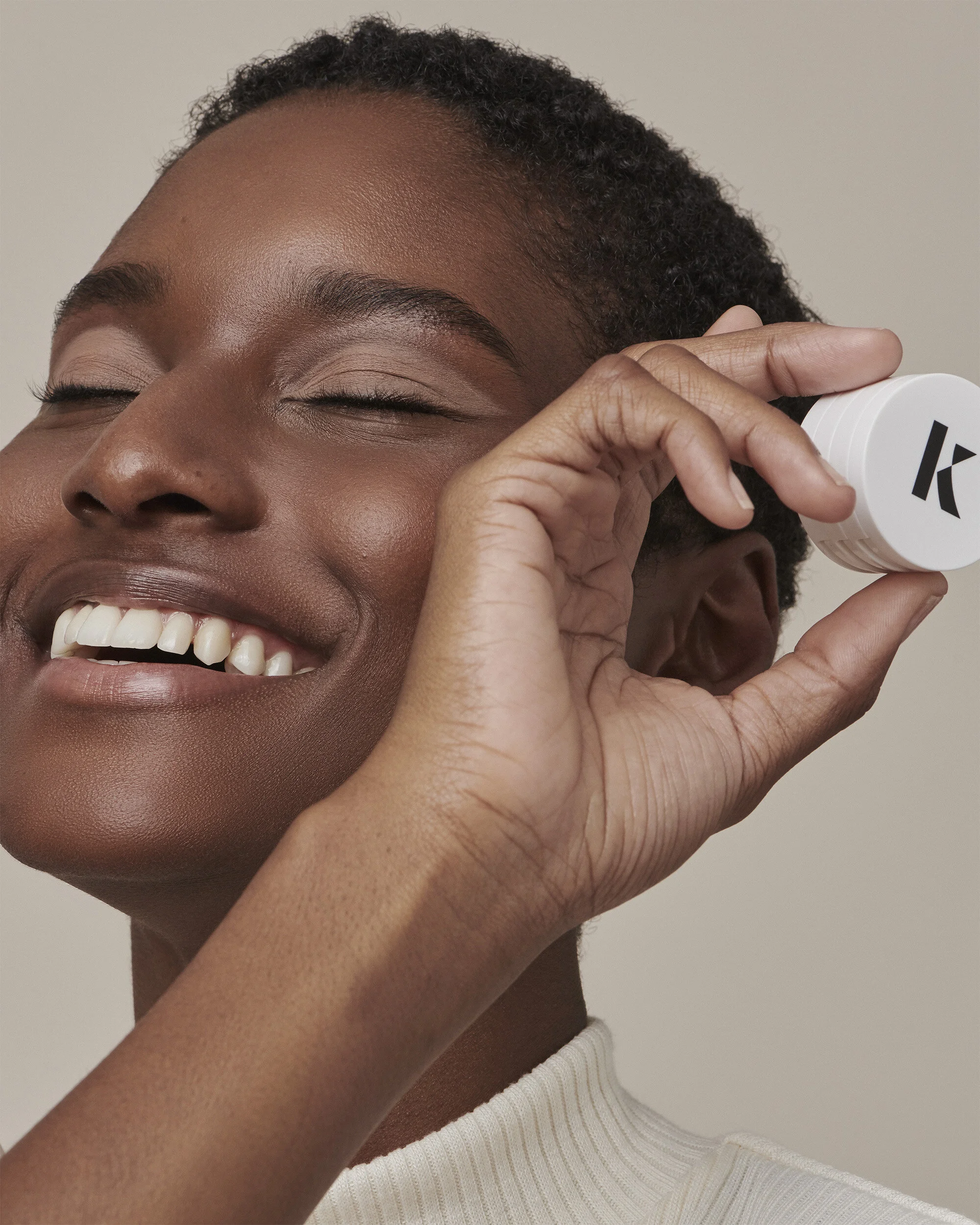 Kess_Eyeshadow_Brown-eyes_MatteSand.jpg