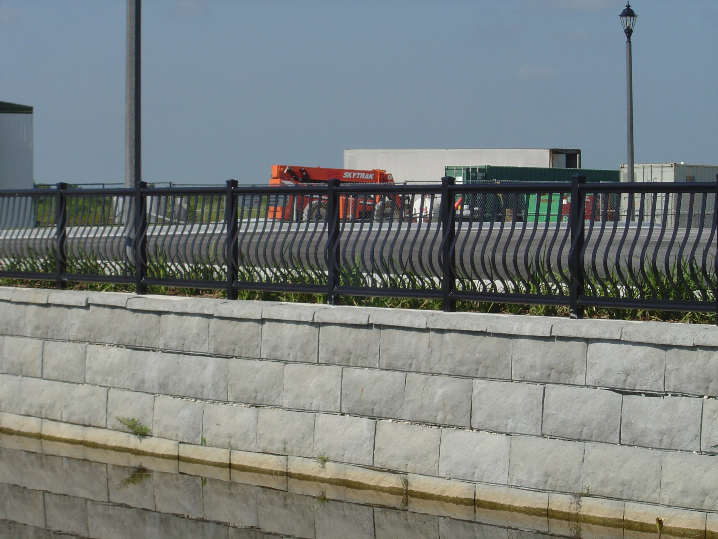 AMERICAN FENCE 8-7-2008 046.jpg