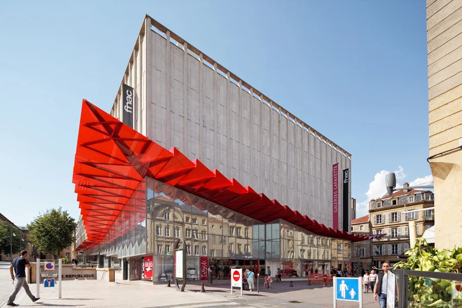 METZ2.jpg