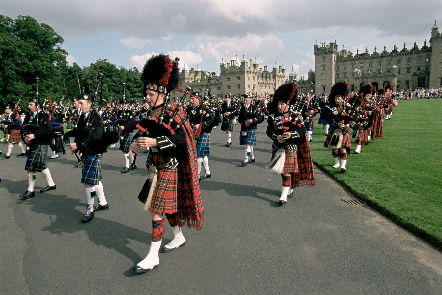 Aikwood-Pipe-Band.jpg