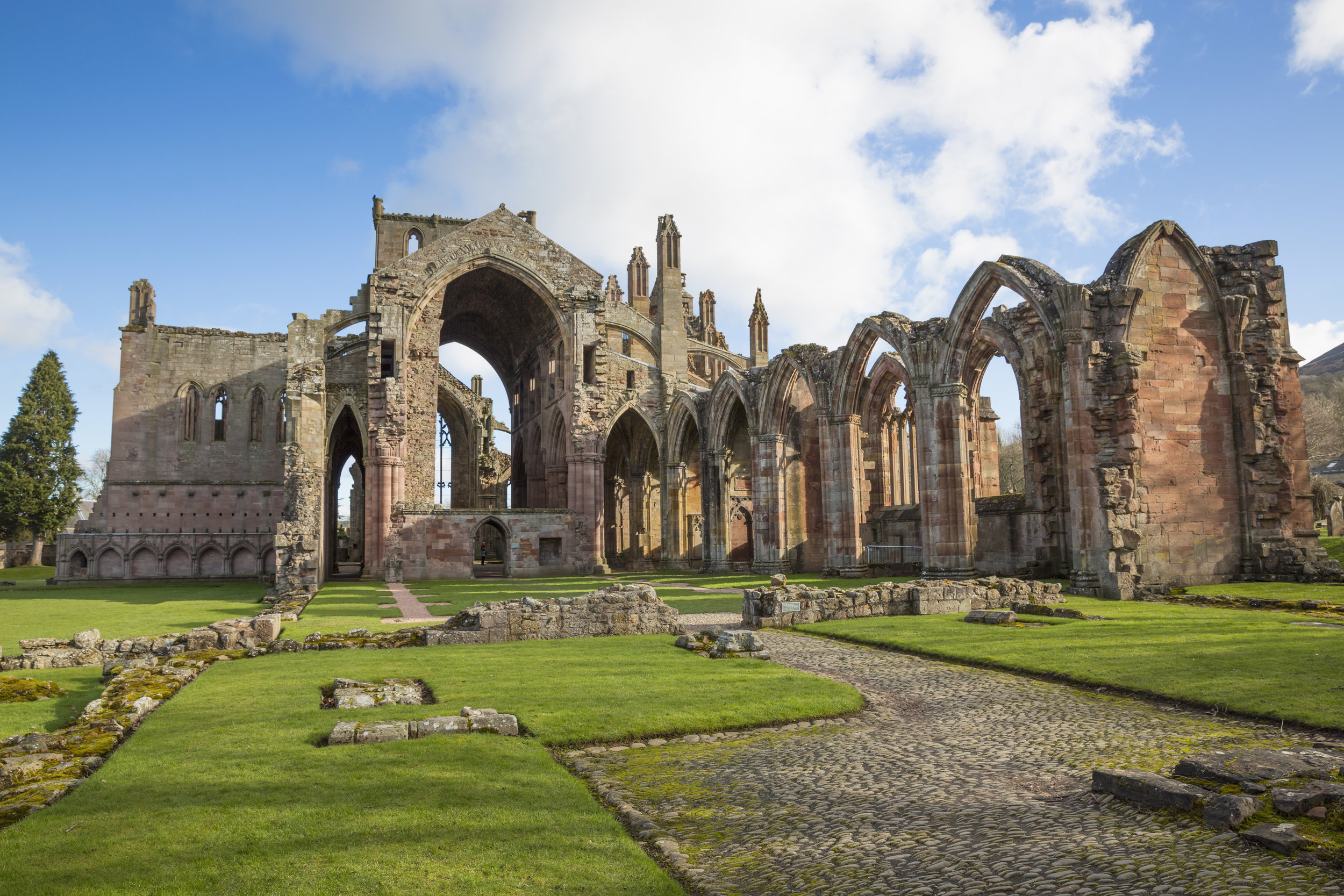 Melrose Abbey, Copyright VisitScotland / Kenny Lam