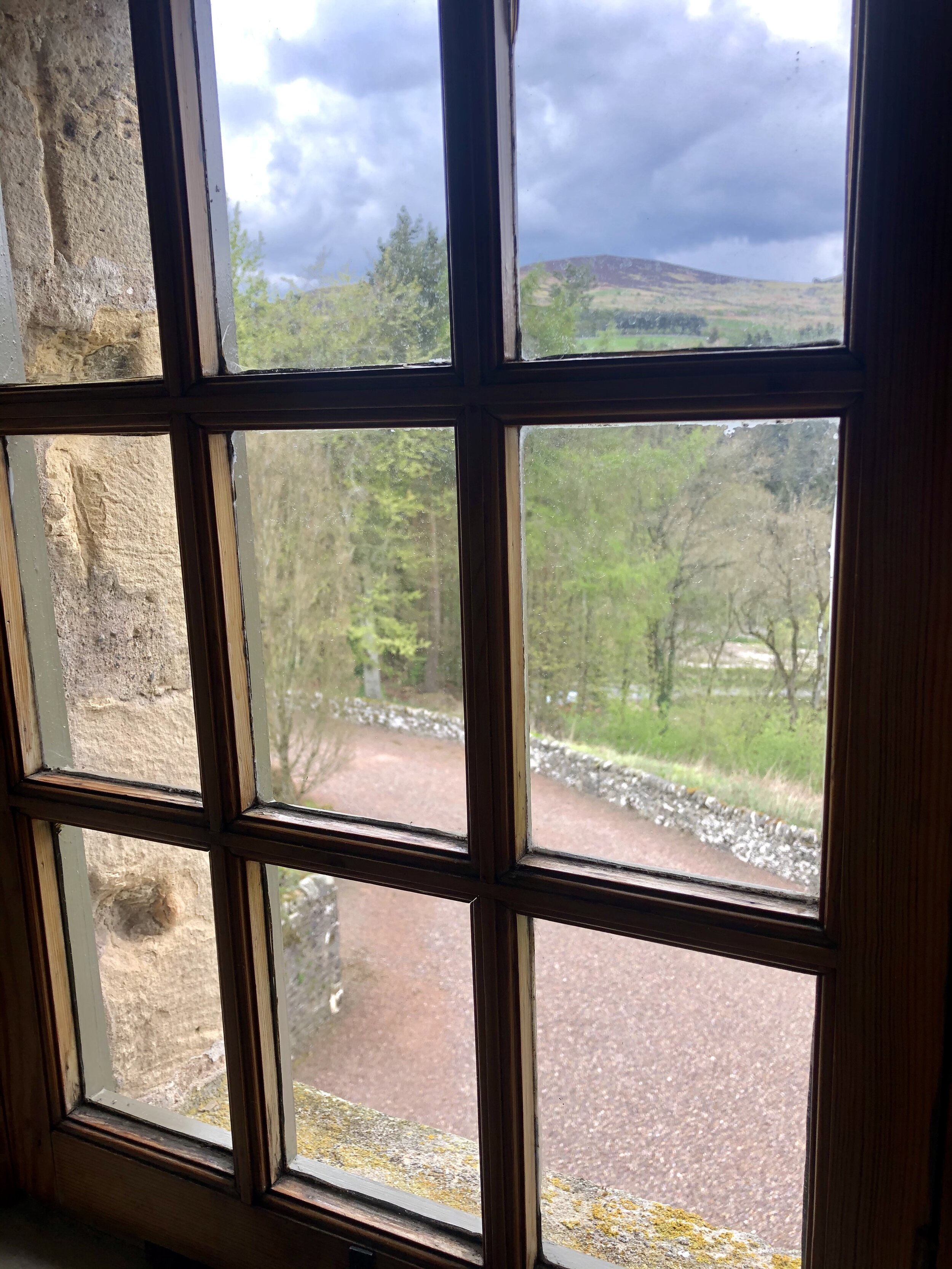 From the Buccleuch Bedroom down to the Ettrick Valley