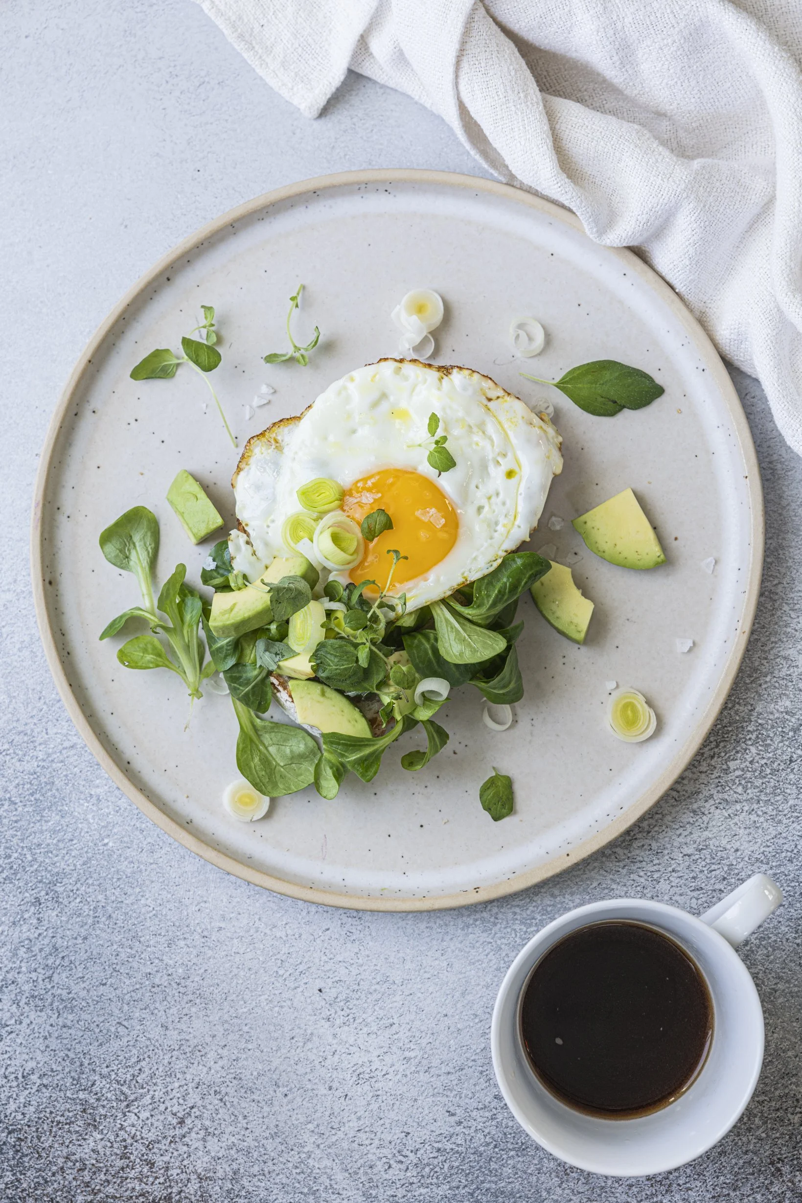 eggs_2201177248.jpg