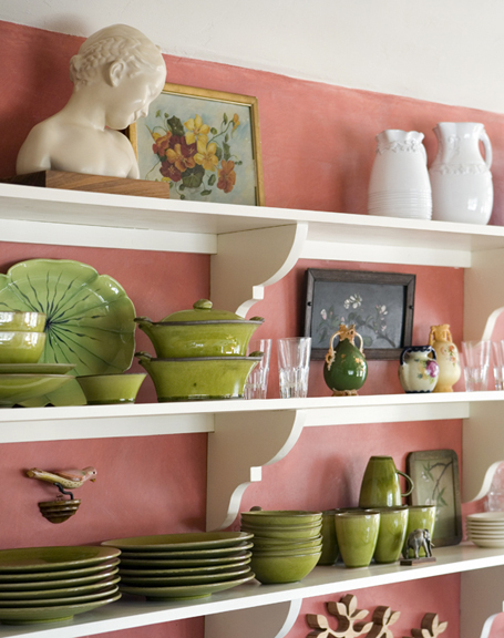 7_NEH_Labins_03_08_shelf_detail_2.jpg