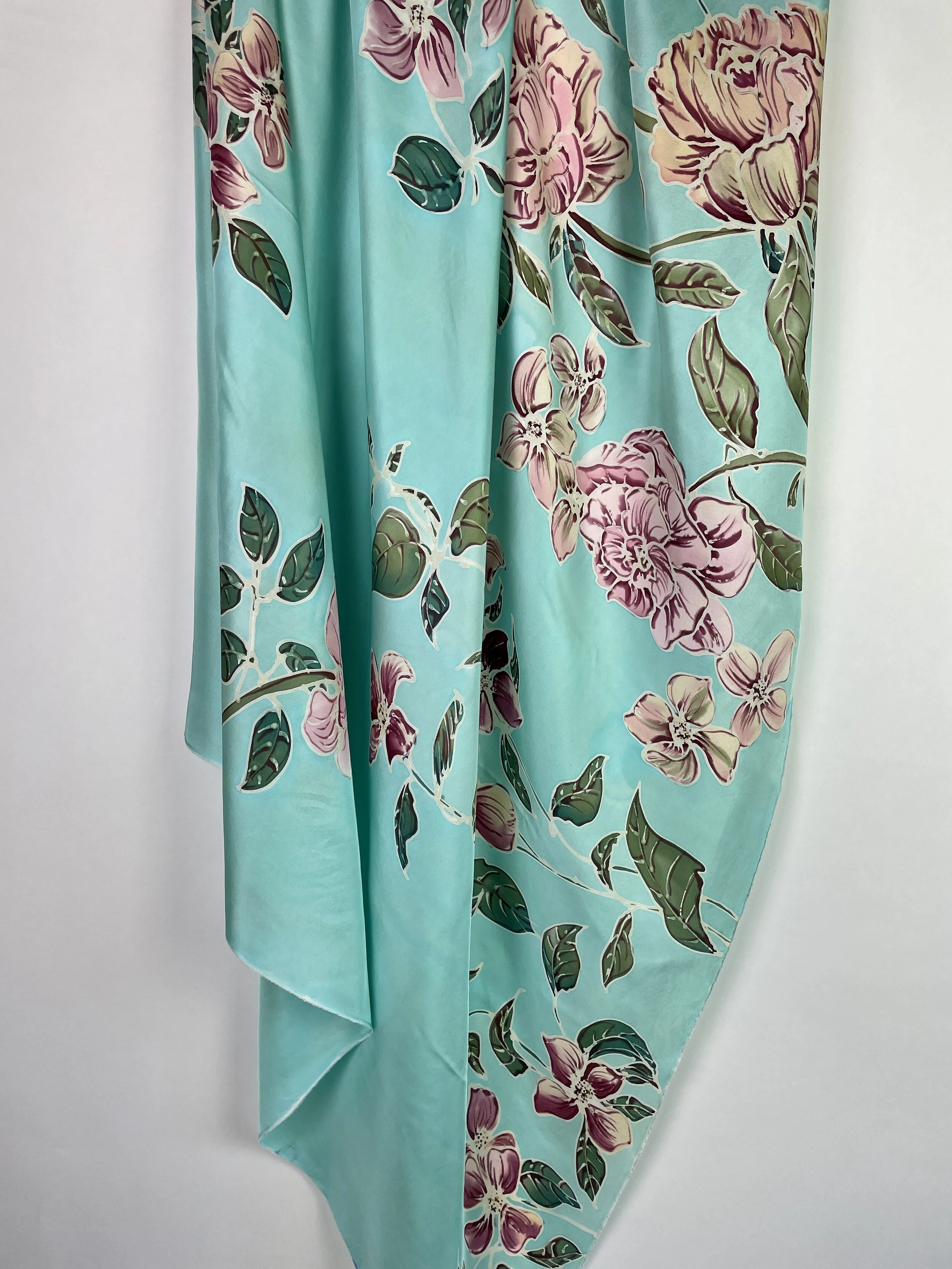 Pale Aqua Floating Floral