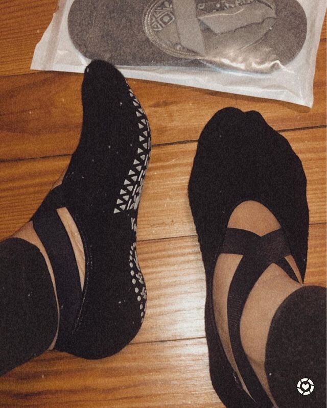 Trying some morning and evening yoga 🧘🏻&zwj;♀️ #QuarantineLife #yoga #Exercisingathome
#MindBodyConnection http://liketk.it/2MGVm #liketkit @liketoknow.it -
-
Some #benifits of #yoga are: -Enhanced Circulation -Lowered Blood Pressur -A Drop in The 