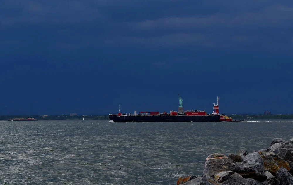barge.jpg