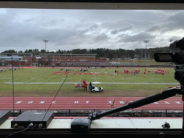 GAME DAY!!! π¦π Hud-TV is ready to bring you all the on-field action! Let’s go Hawks!!! #GoHawks #TurkeyDay #HappyThanksgiving