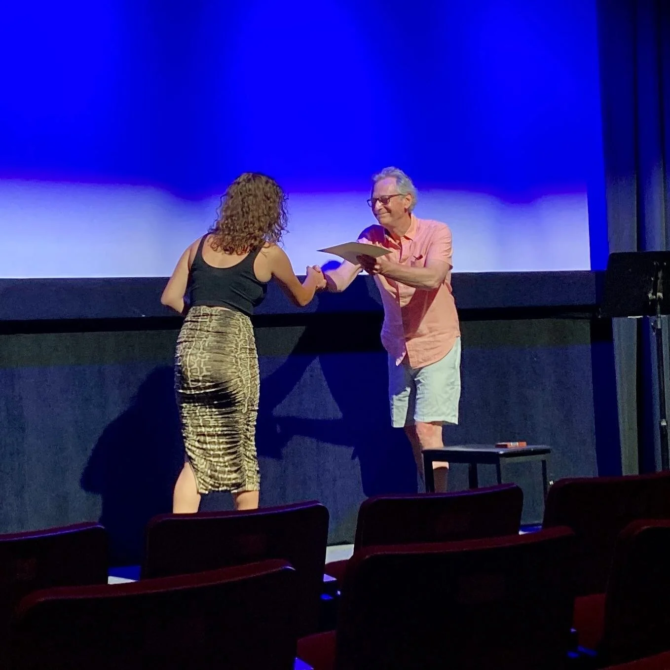 Congratulations Alessa! MWSFF Winner for Documentary Short 🎥 @alessamaiuri @hudsonpublicschools @thebigredhawks @hudsonhigh2022 @hhsmacounseling