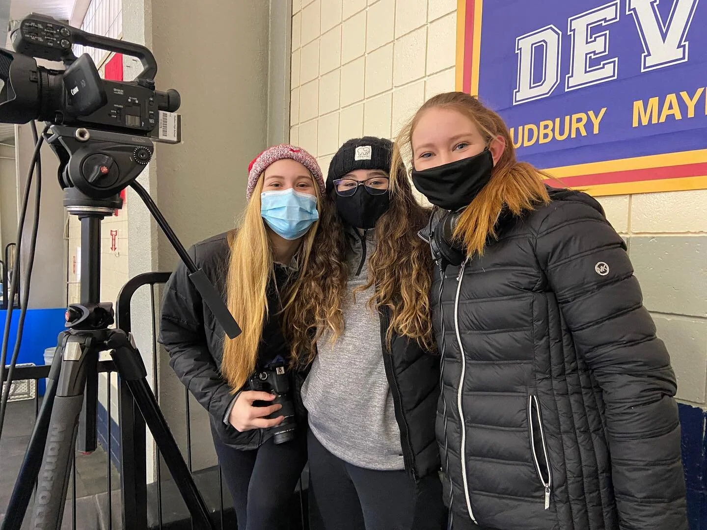 #DreamTeamCoverage #hhsHockey @hudsonpublicschools @thebigredhawks @hhsspiritcommittee @hhsclubsandactivities_