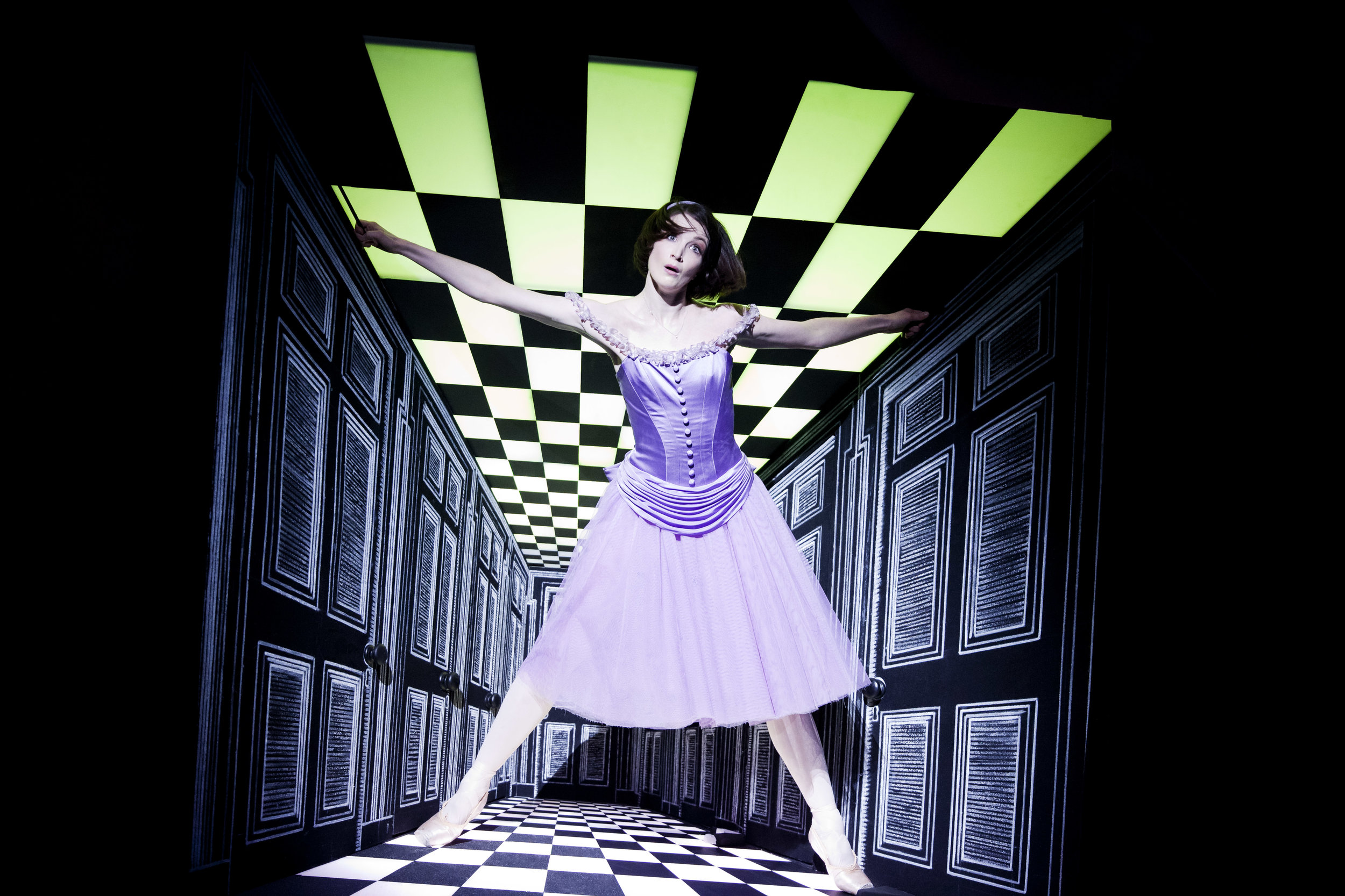 Lauren Cuthbertson As Alice. Alice's Adventures in Wonderland (C) Johan Persson (2).jpg