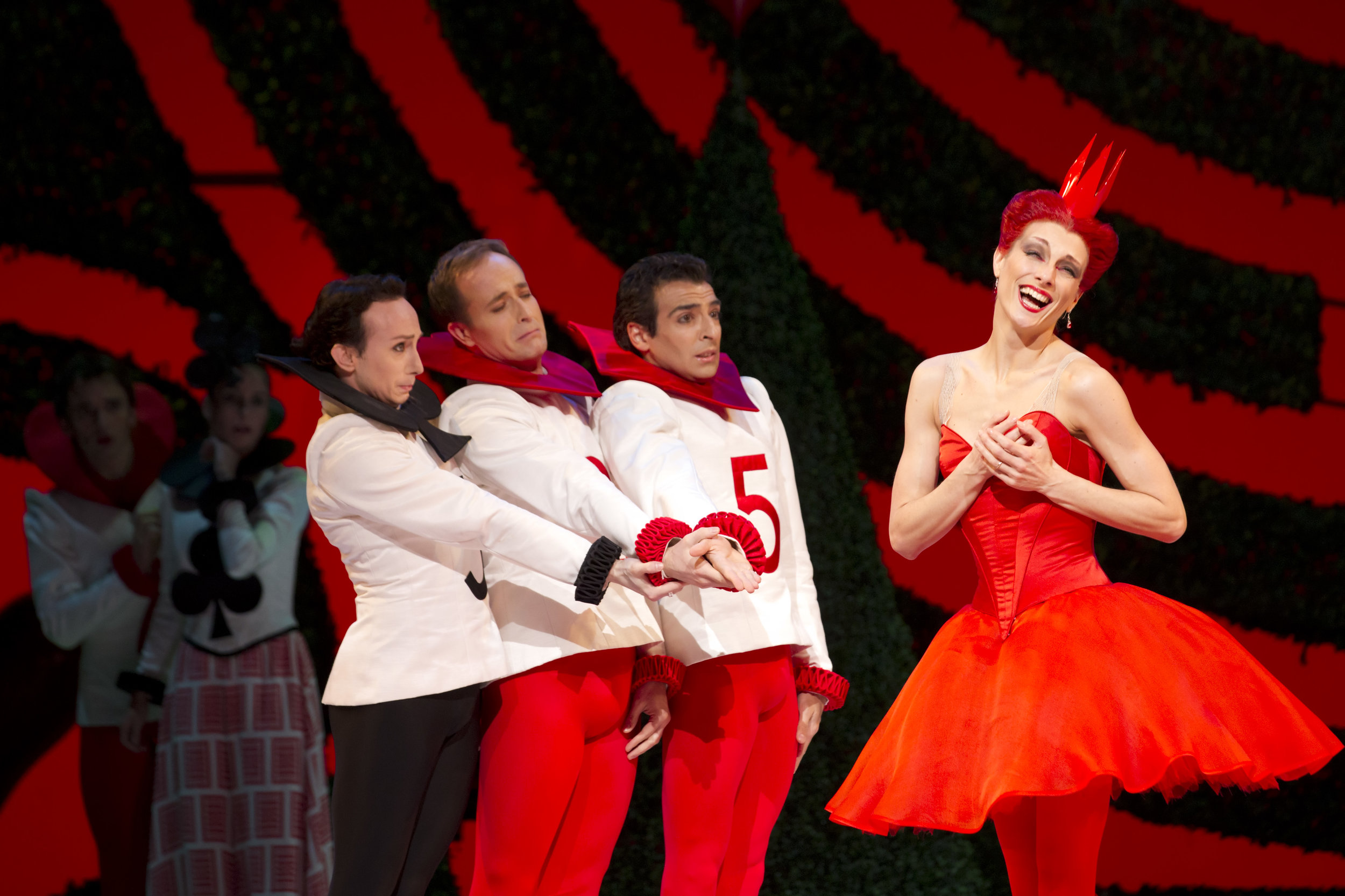 Zenaida Yanowsky as the Queen of Hearts and artists of the Royal Ballet (C) Johan Persson.jpg