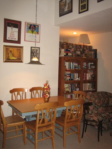 CD: Locke Apartment - 6.jpg