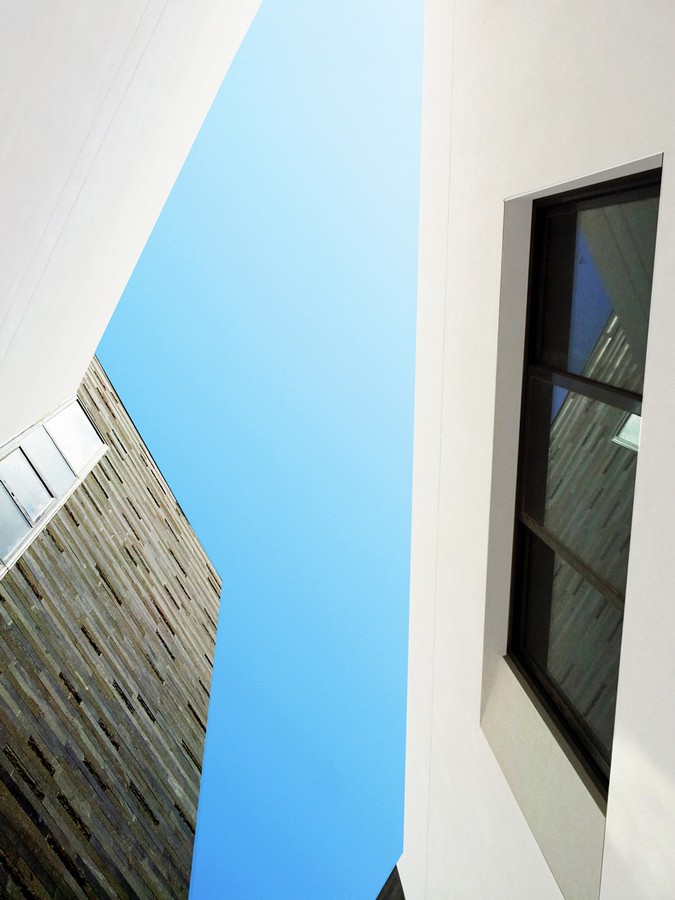 gdom_alleyhousekuwaitm01041310.jpg