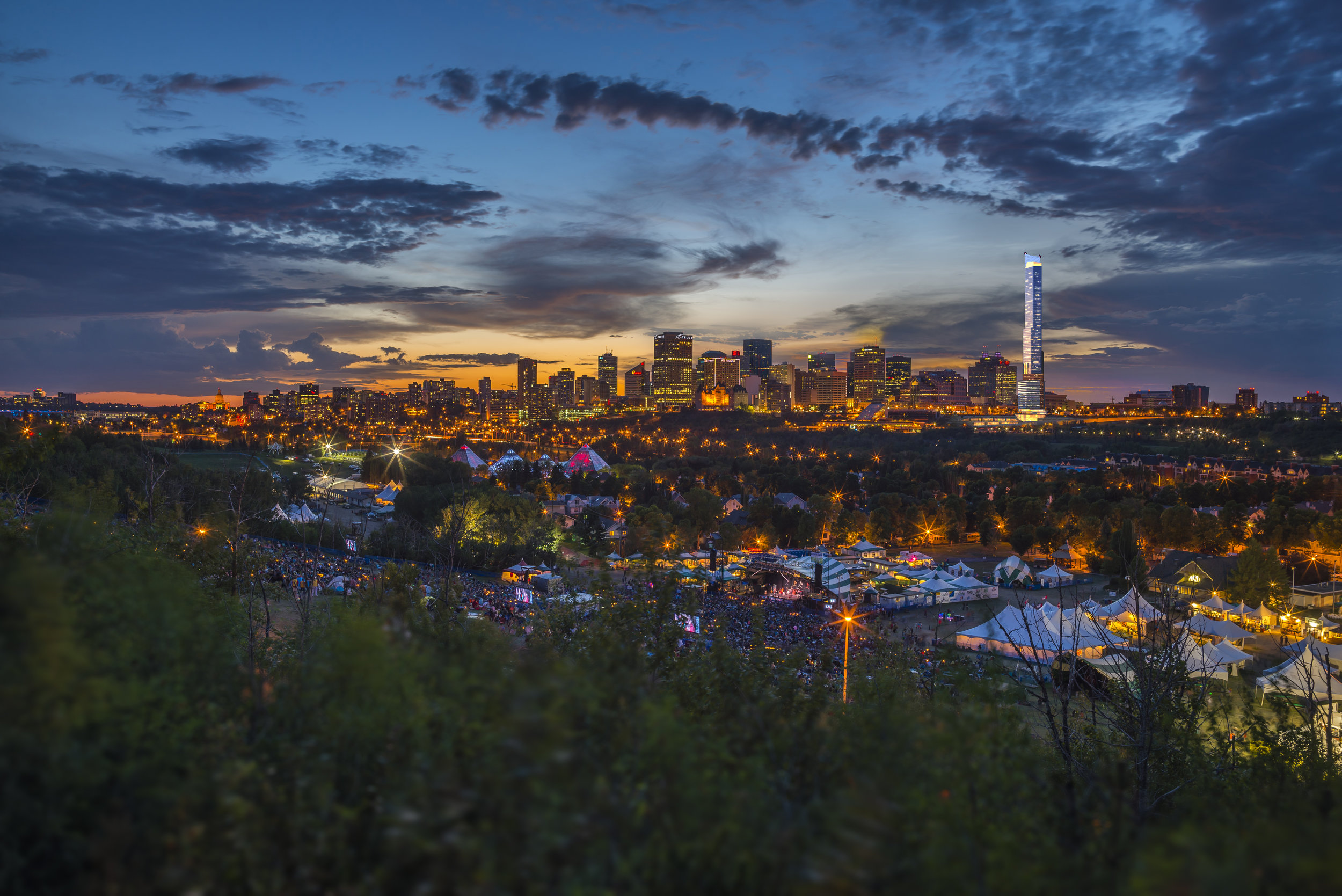 Background - Folk Fest - 1gFLAT.jpg