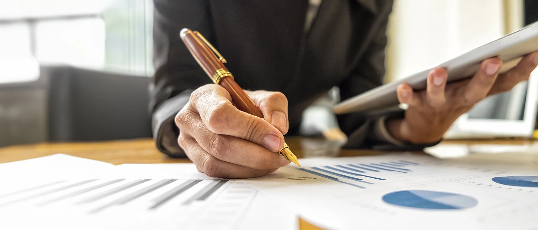 Strategic Wealth Management: A Guide to Organized Investing