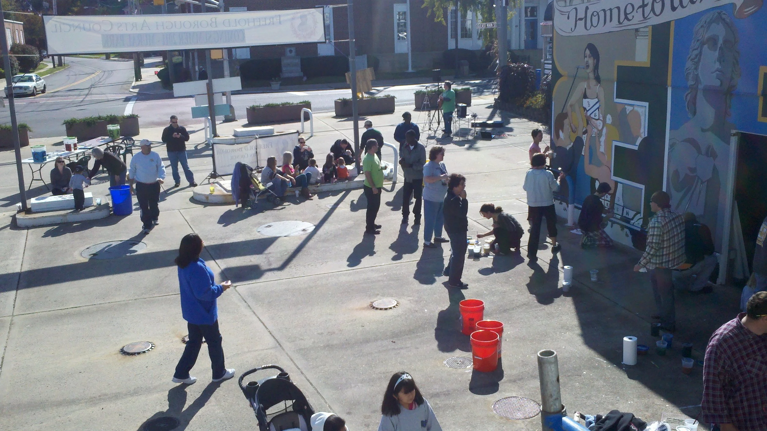 "Freehold" Community Paint Day