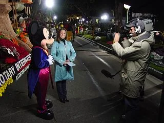 UniSat_2005_Rose_Parade_PIX_5.jpg