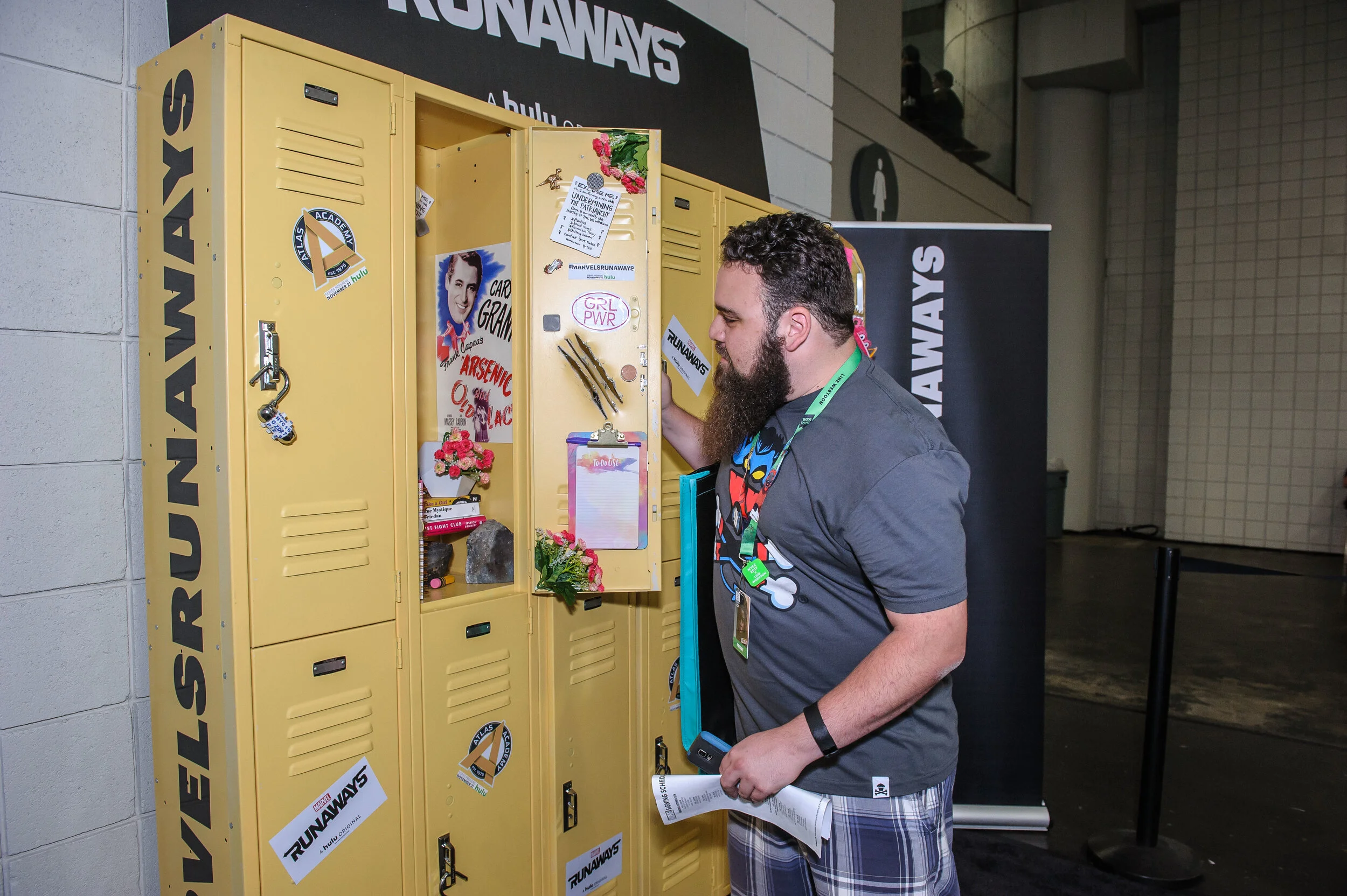 Hulu_Runaways_Oct2017_janekratochvil_5336.jpg