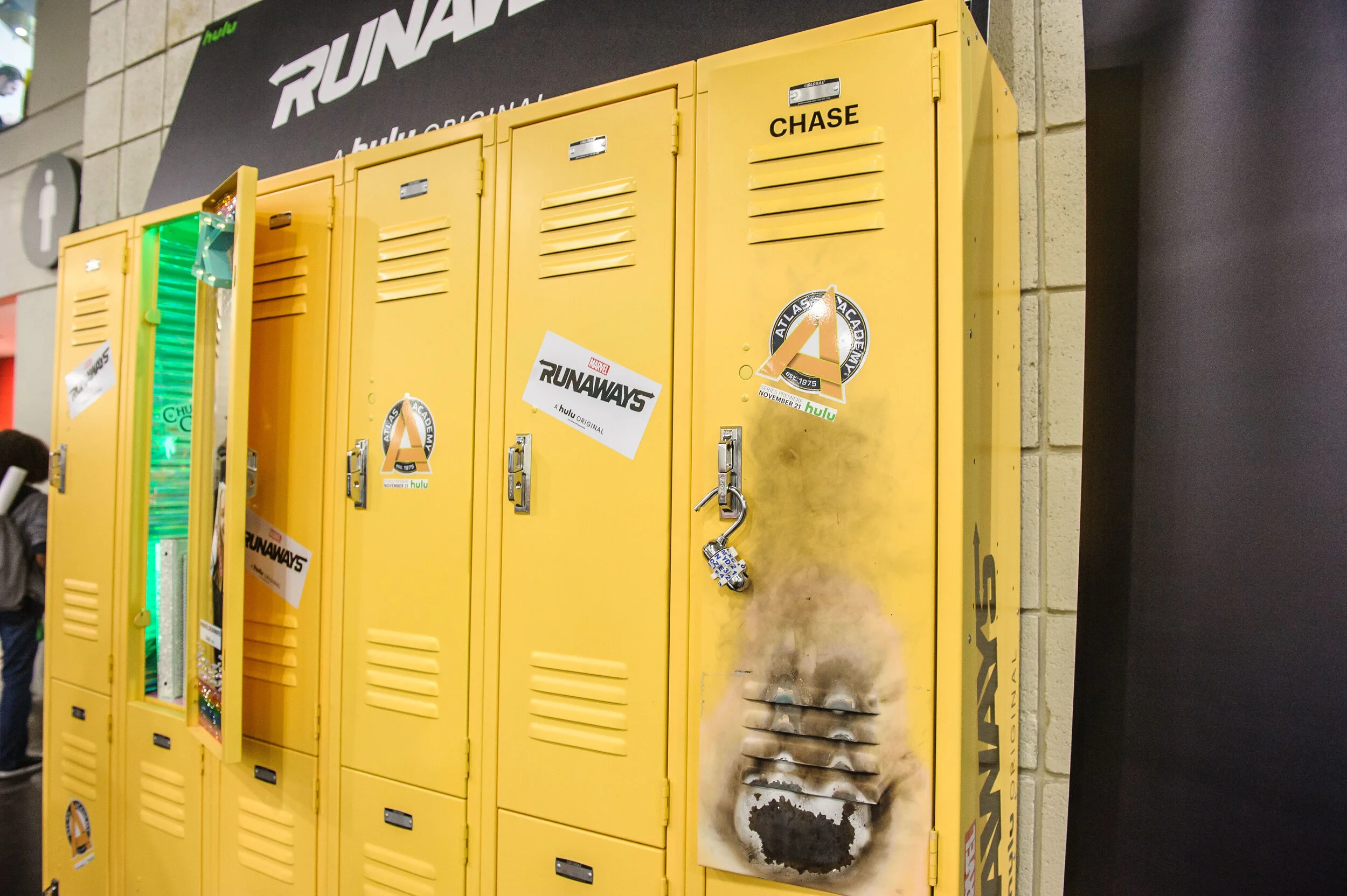 Hulu_Runaways_Oct2017_janekratochvil_5384.jpg