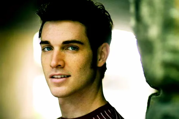 Photo by Curtis Holbrook.jpg