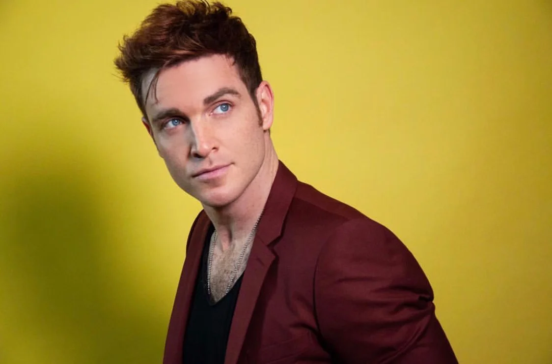 PLAYBILL: First look at Broadway's Tyler Hanes Live at the Strand