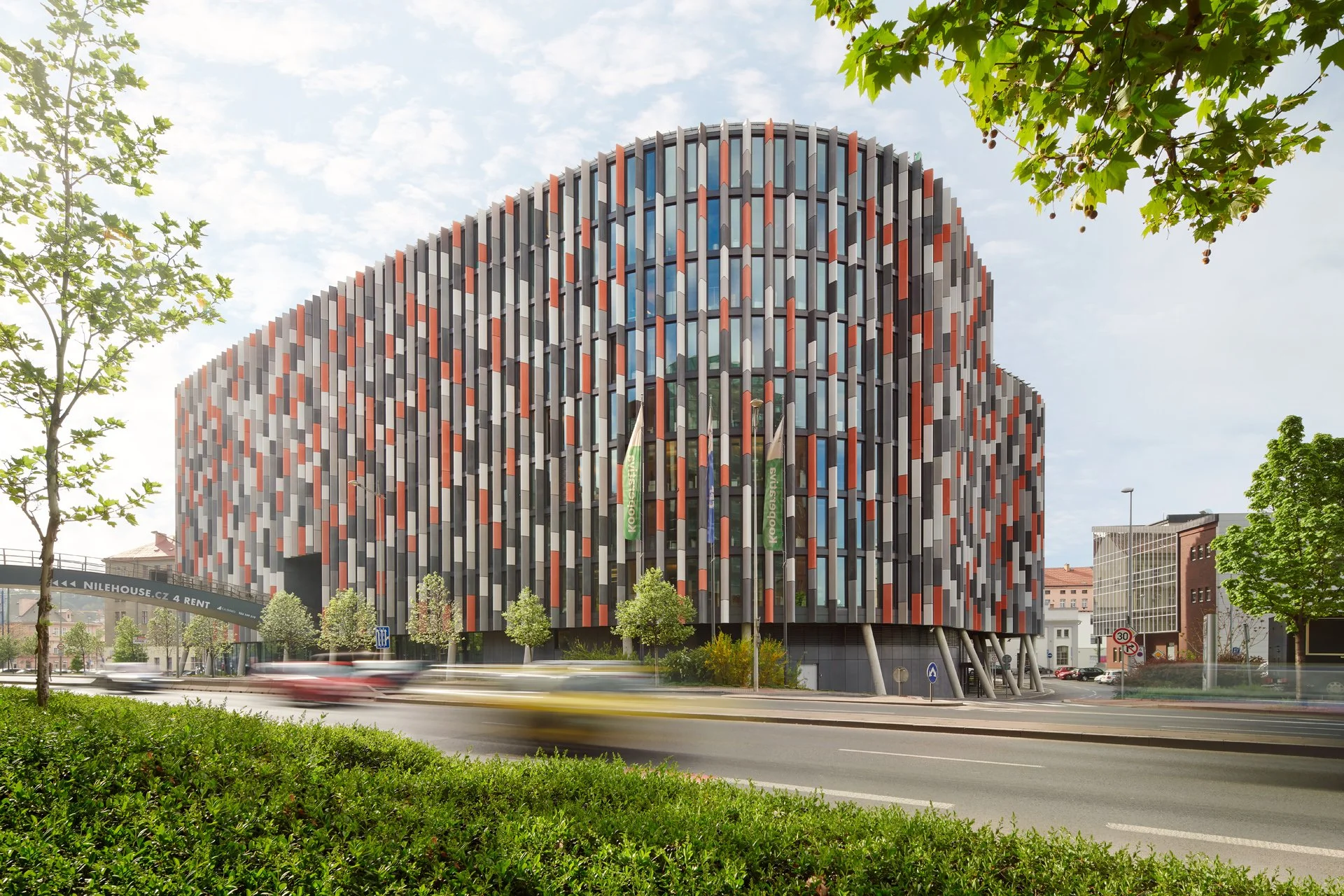 DU4 –⁠ PŘEDNÁŠKA Z DĚJIN UMĚNÍ –⁠ Architektura jako kulinářský zážitek – DAM.architekti