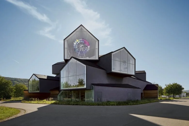 DU4 –⁠ PŘEDNÁŠKA Z DĚJIN UMĚNÍ –⁠ Feel Harmony Herzog a De Meuron architekti