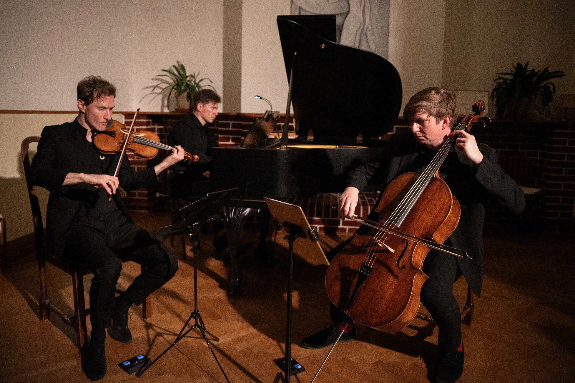 Koncert - VÁŽNÝ ZÁJEM oslavy 10.let