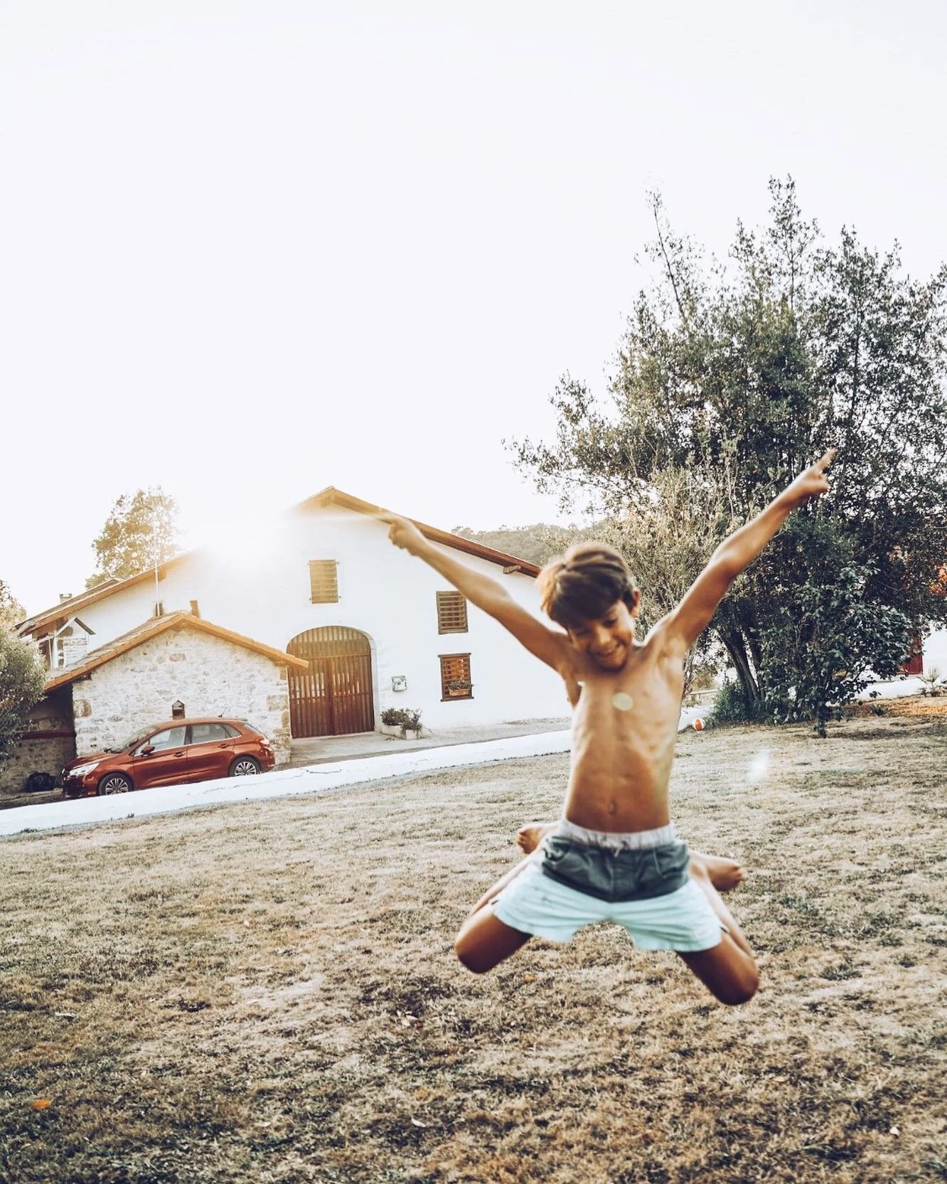 Five reasons we need to play more:

1. It boosts our creativity
2. It helps us think outside the box
3. It improves our health
4. It makes us present and brings us into a state of Flow
5. It connects us 

And all of this help us resolve challenging s
