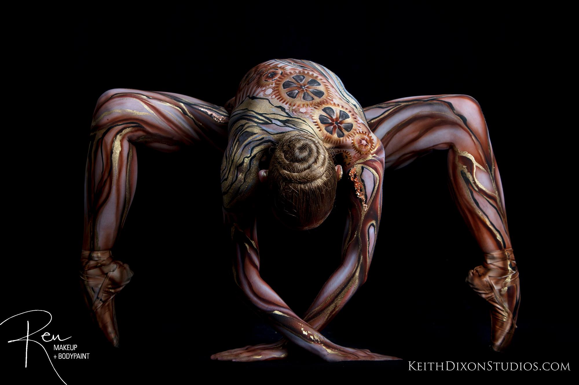 teagan spider pose bodypaint.jpg
