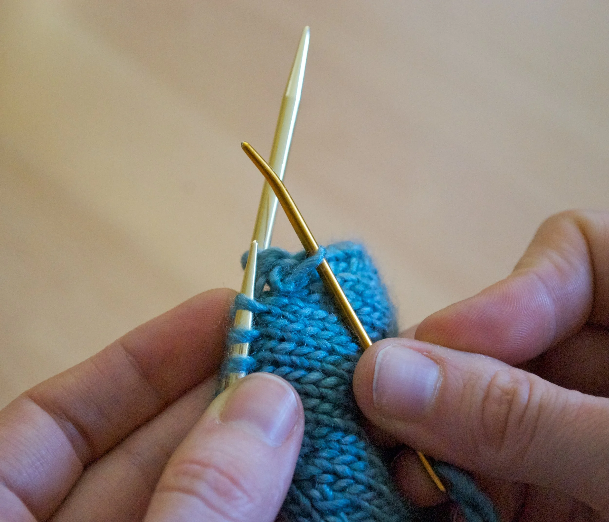 Using Stitch Markers (or not) — Andrea Rangel