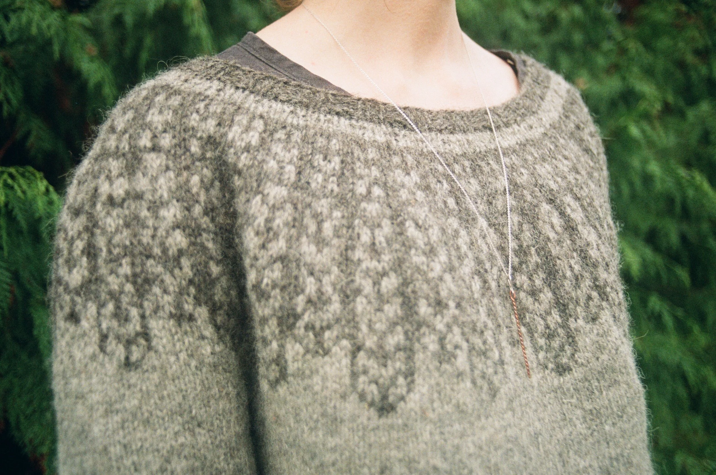 dissent_pullover_8.jpeg