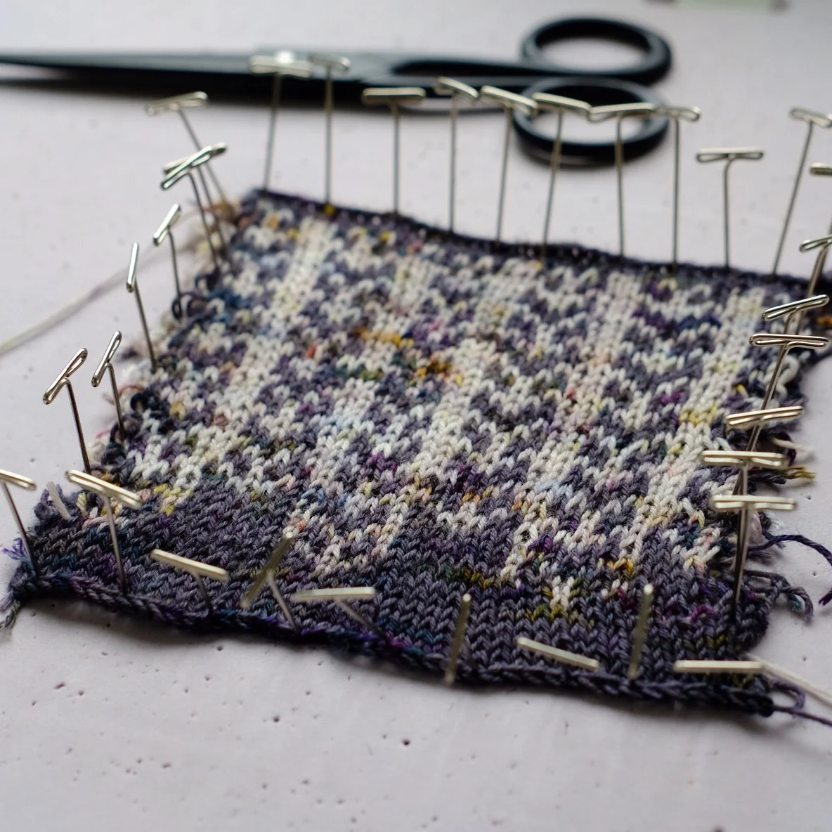 Knitting Colorwork with Two Hands