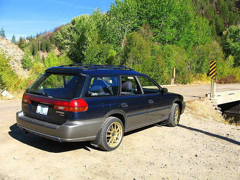 Tiff's 1998 Legacy Outback