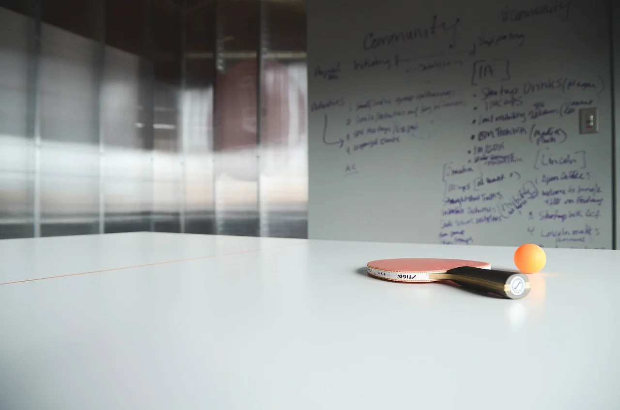 whiteboard-593349_1280.jpg