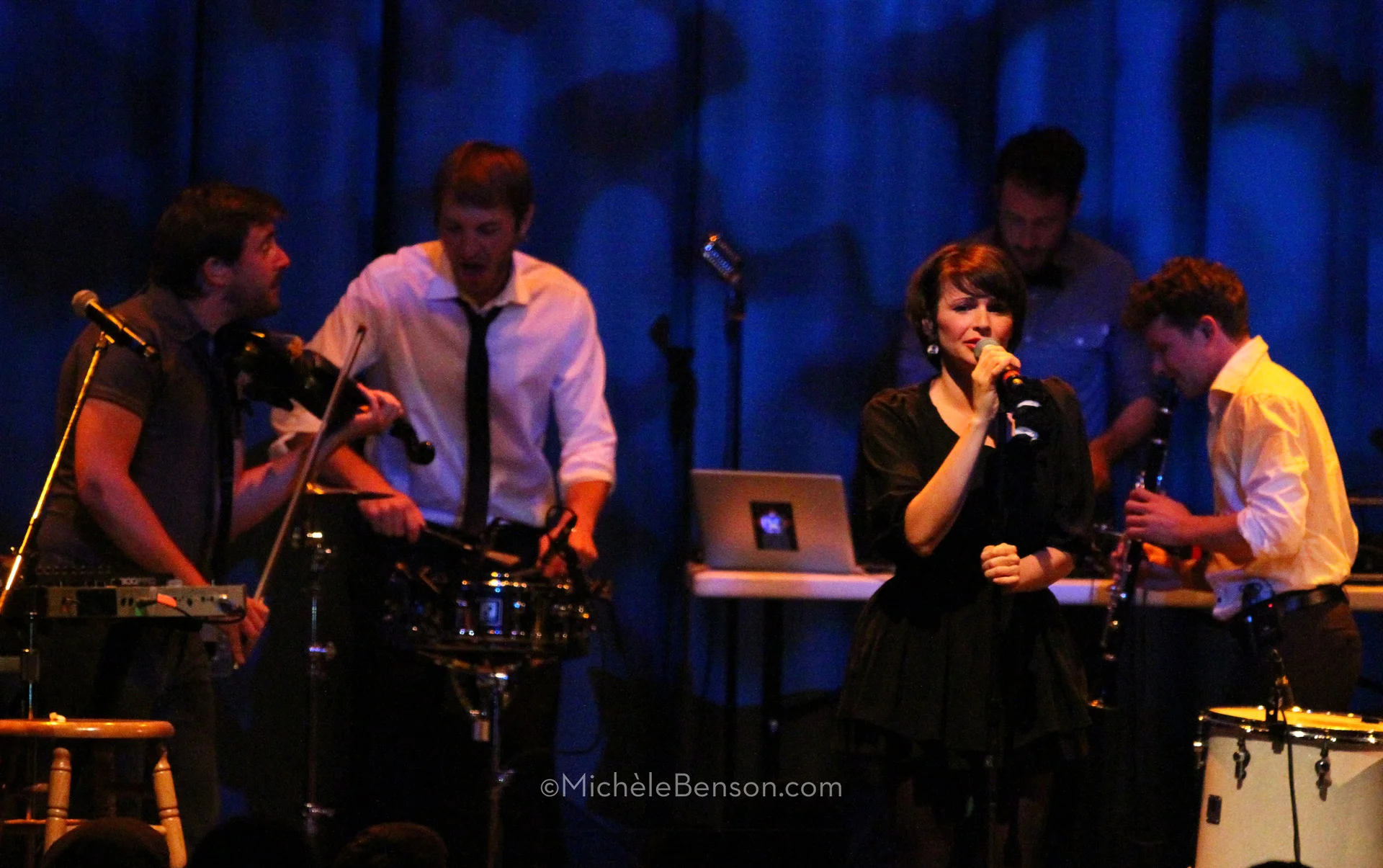 Caravan-Palace-Rio-71813-IMG_6125-crop-watermarked.jpg