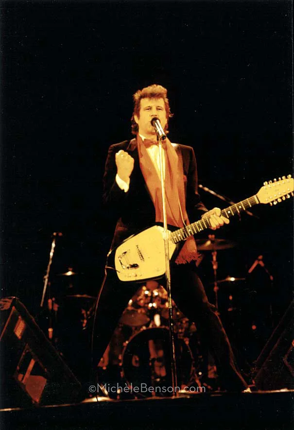 Greg-Kihn-at-The-Ca-talyst1982-watermarked.jpg