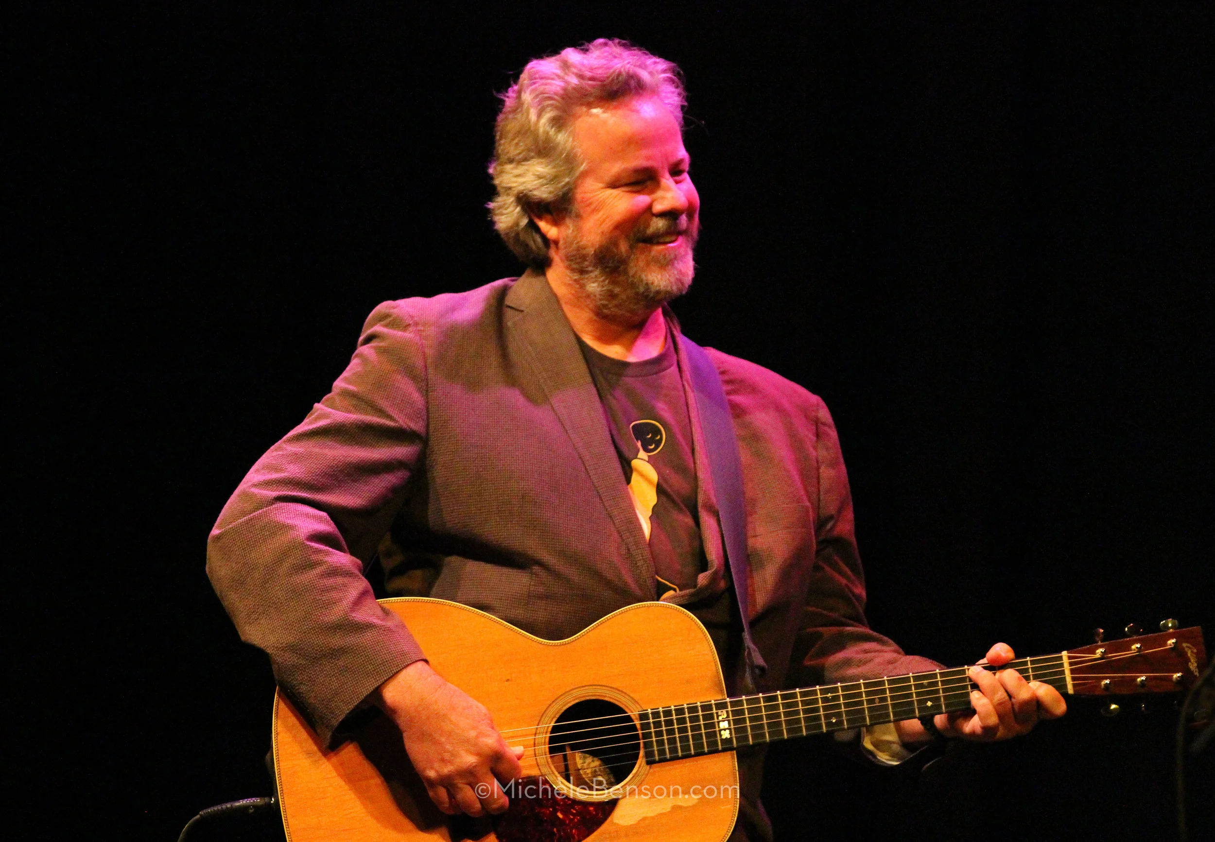 Robert-Earl-Keen-at-Rio-Theatre-6.12.13-IMG_9279-watermarked.jpg
