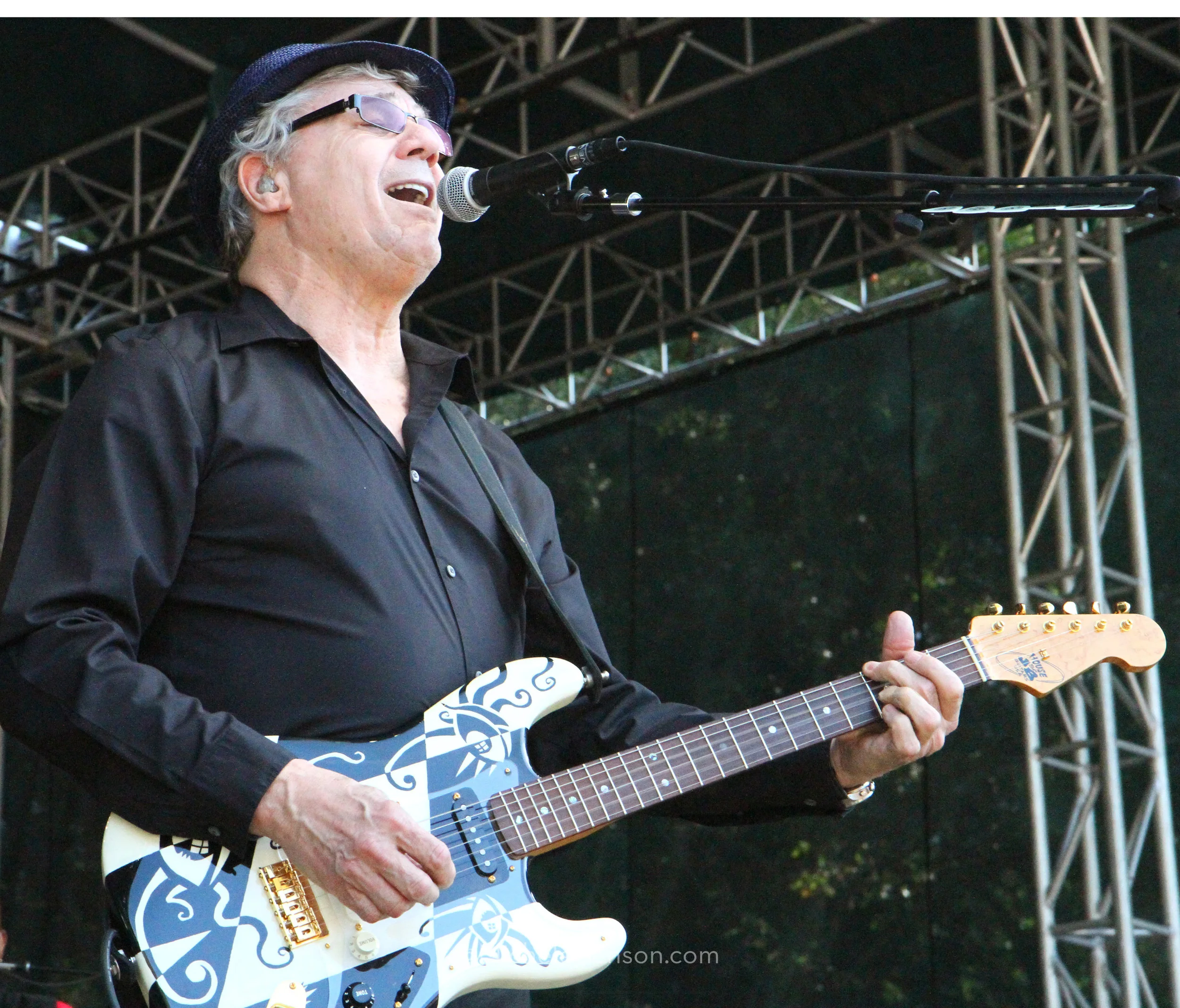 Steve-Miller-Santa-Cruz-Blues-Festival-5.24.13-IMG_8038--watermarked.jpg