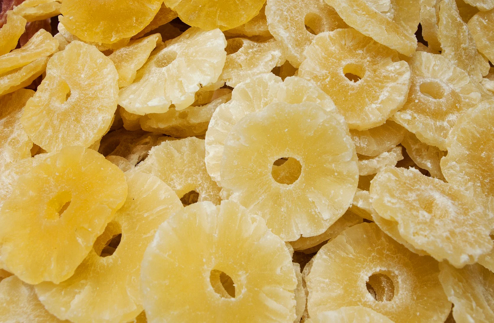 Dried pineapple for healthy energy bar recipe