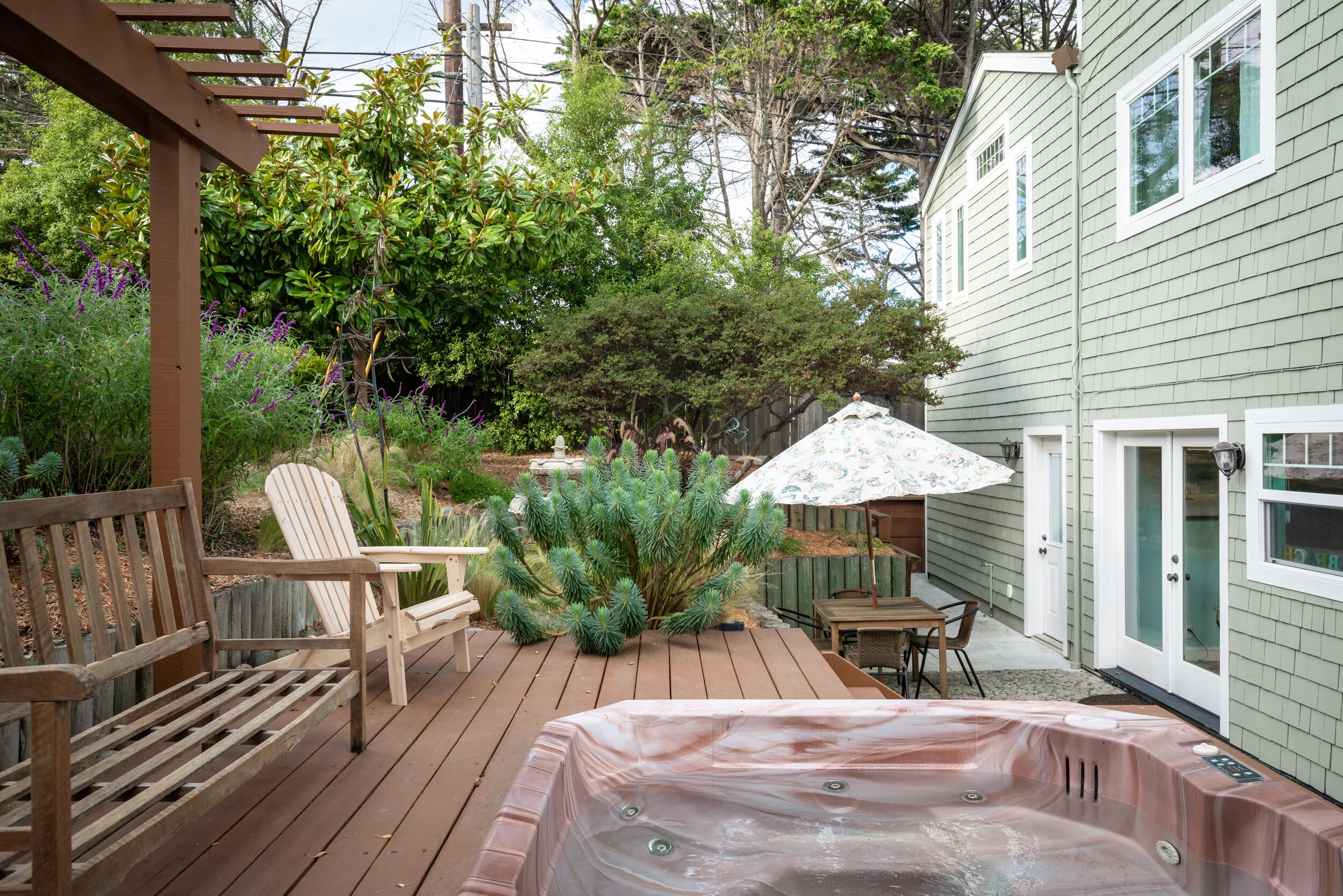 3-257 21st Ave.jpg